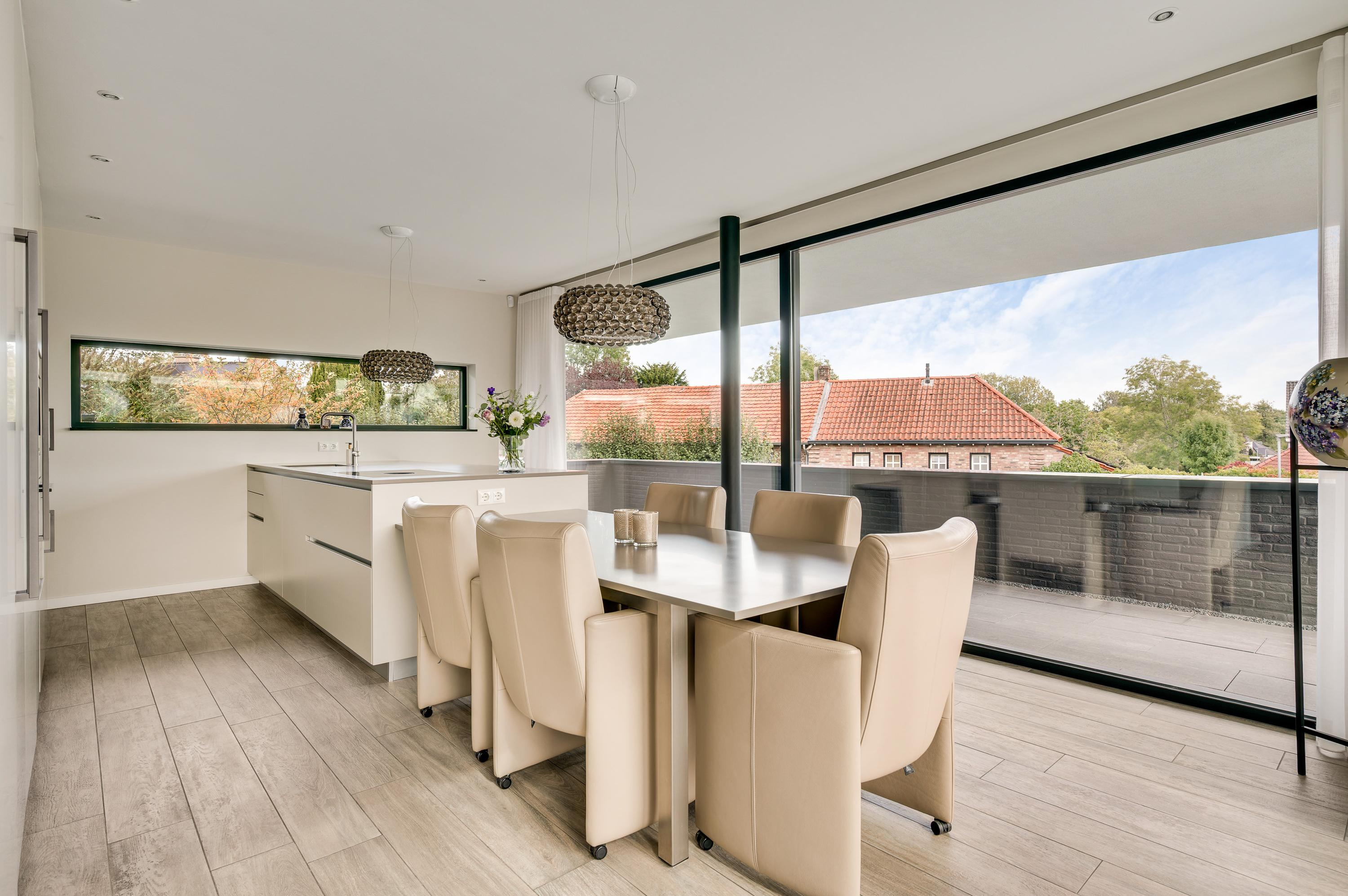 Vrijstaande woning te koop: Pingerweg 10, Nuth