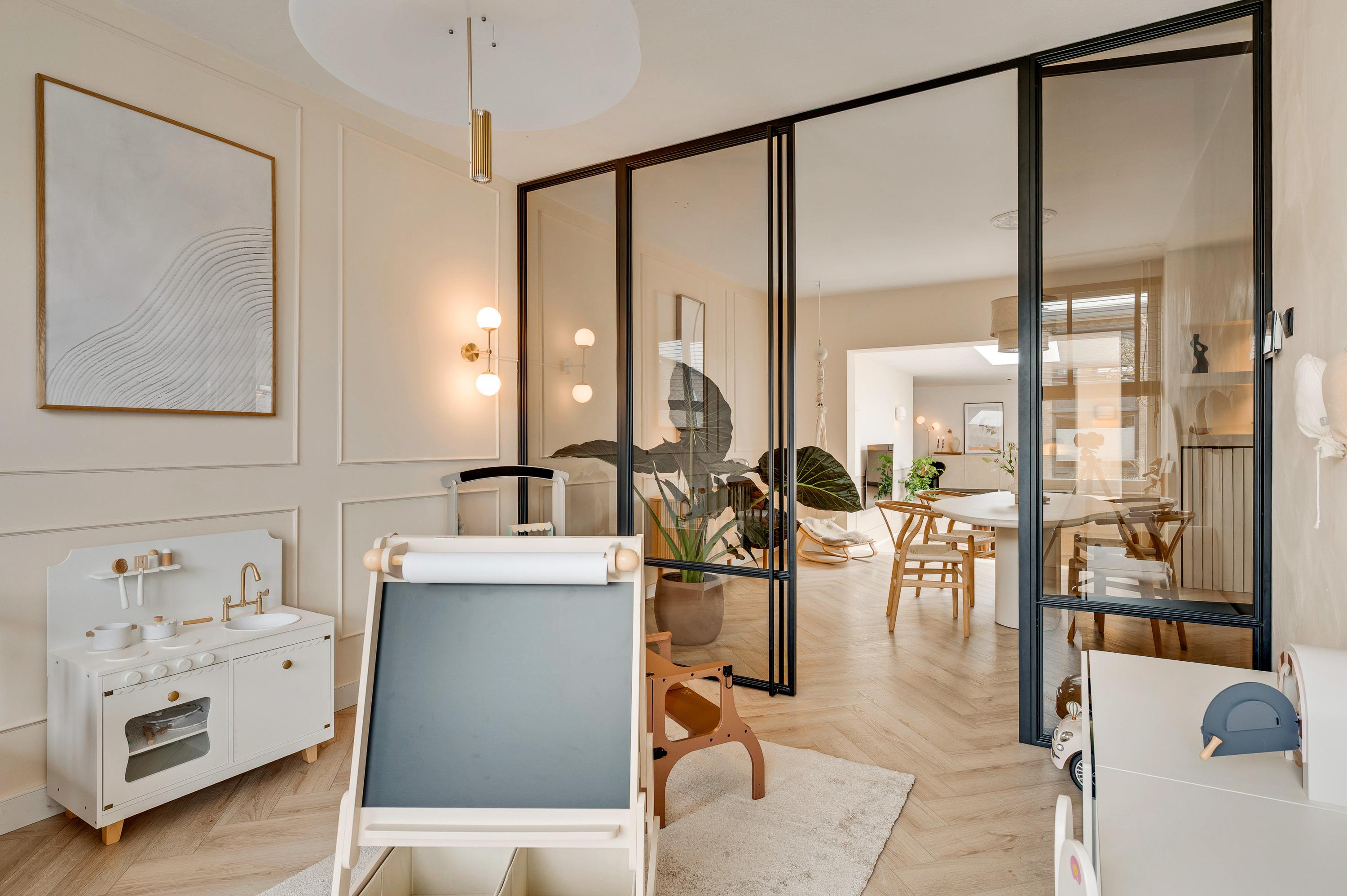 Twee-onder-één-kap te koop: Burg. Donnersstraat 12, Munstergeleen