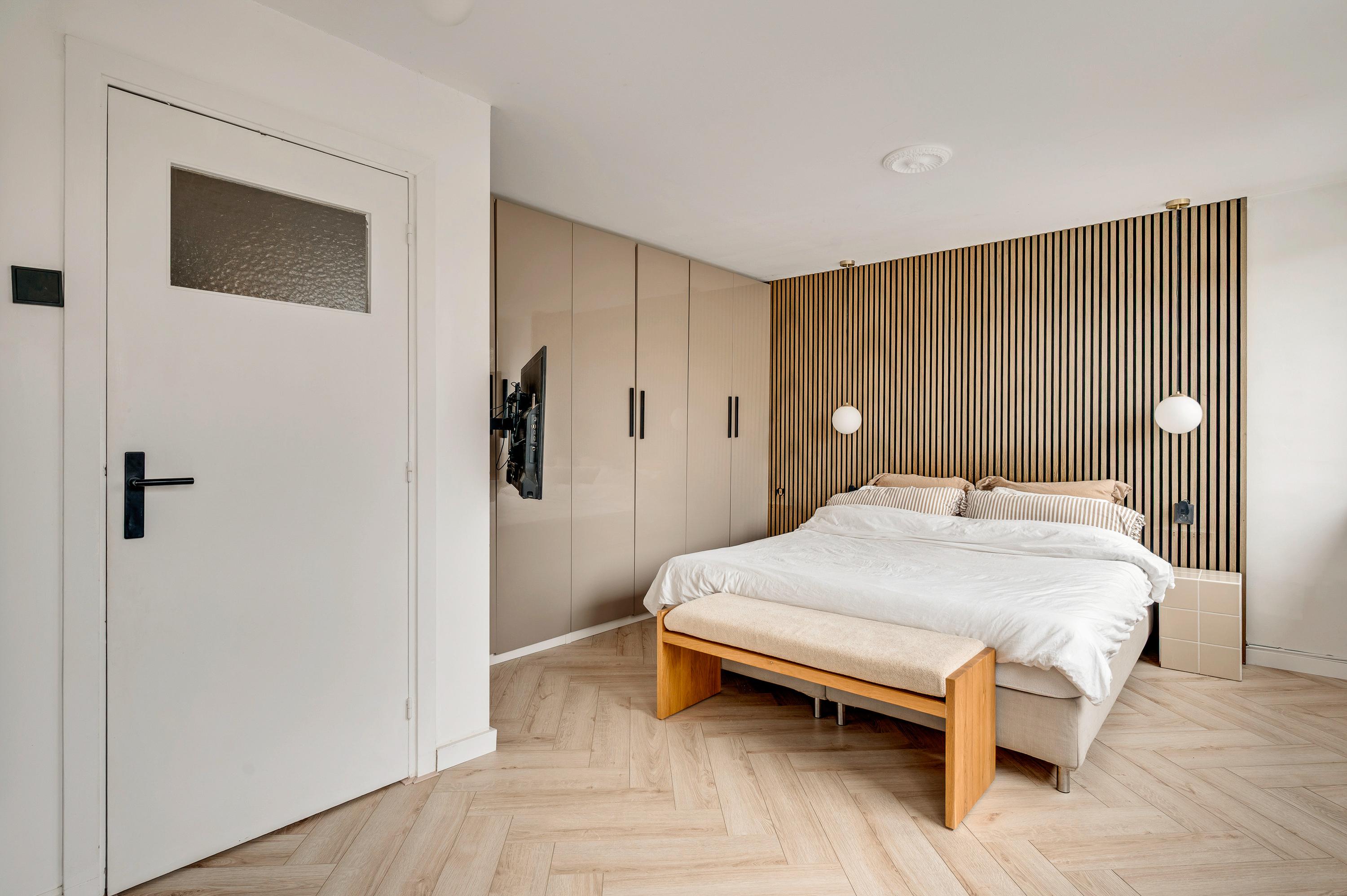 Twee-onder-één-kap te koop: Burg. Donnersstraat 12, Munstergeleen