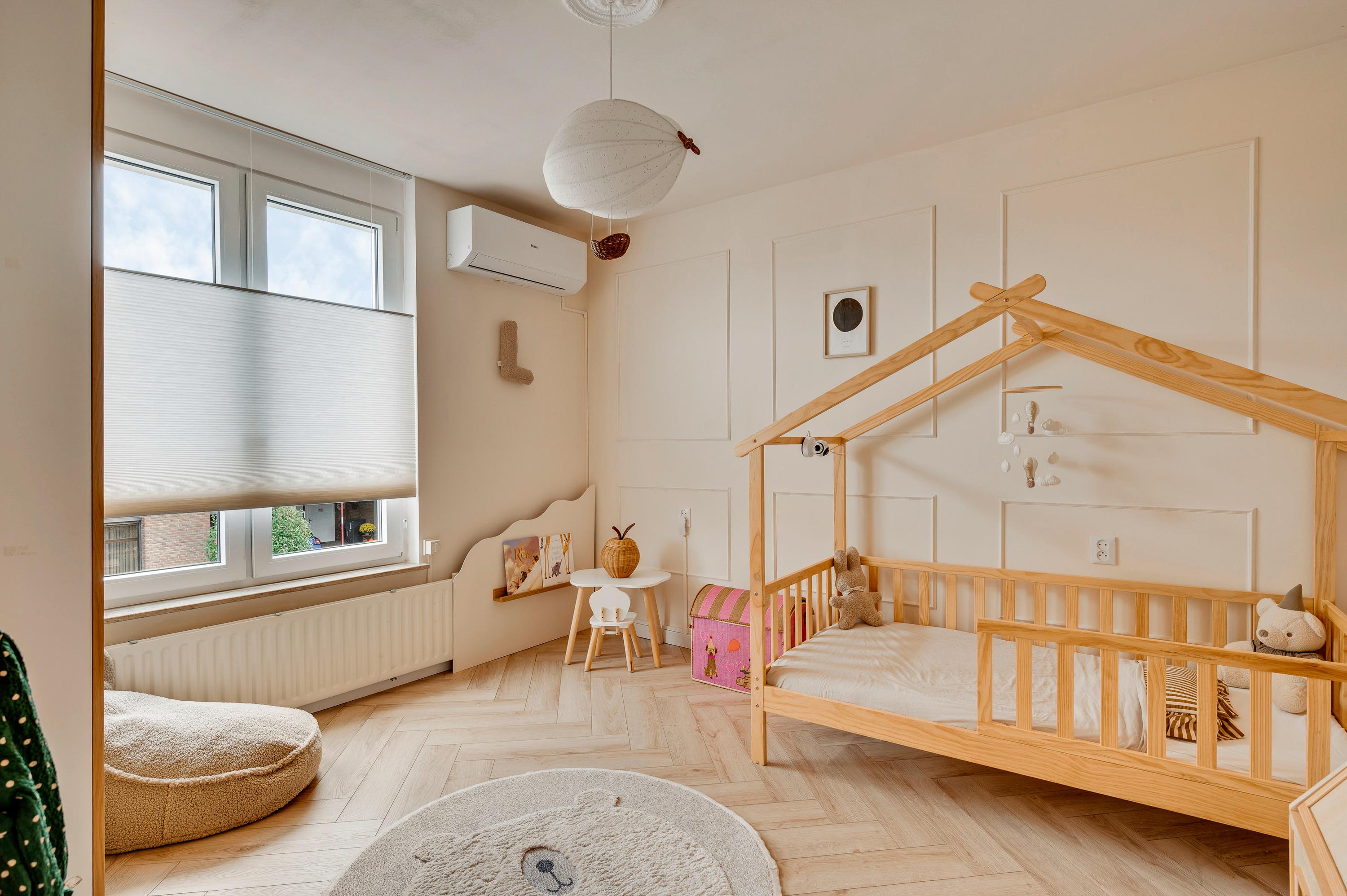 Twee-onder-één-kap te koop: Burg. Donnersstraat 12, Munstergeleen