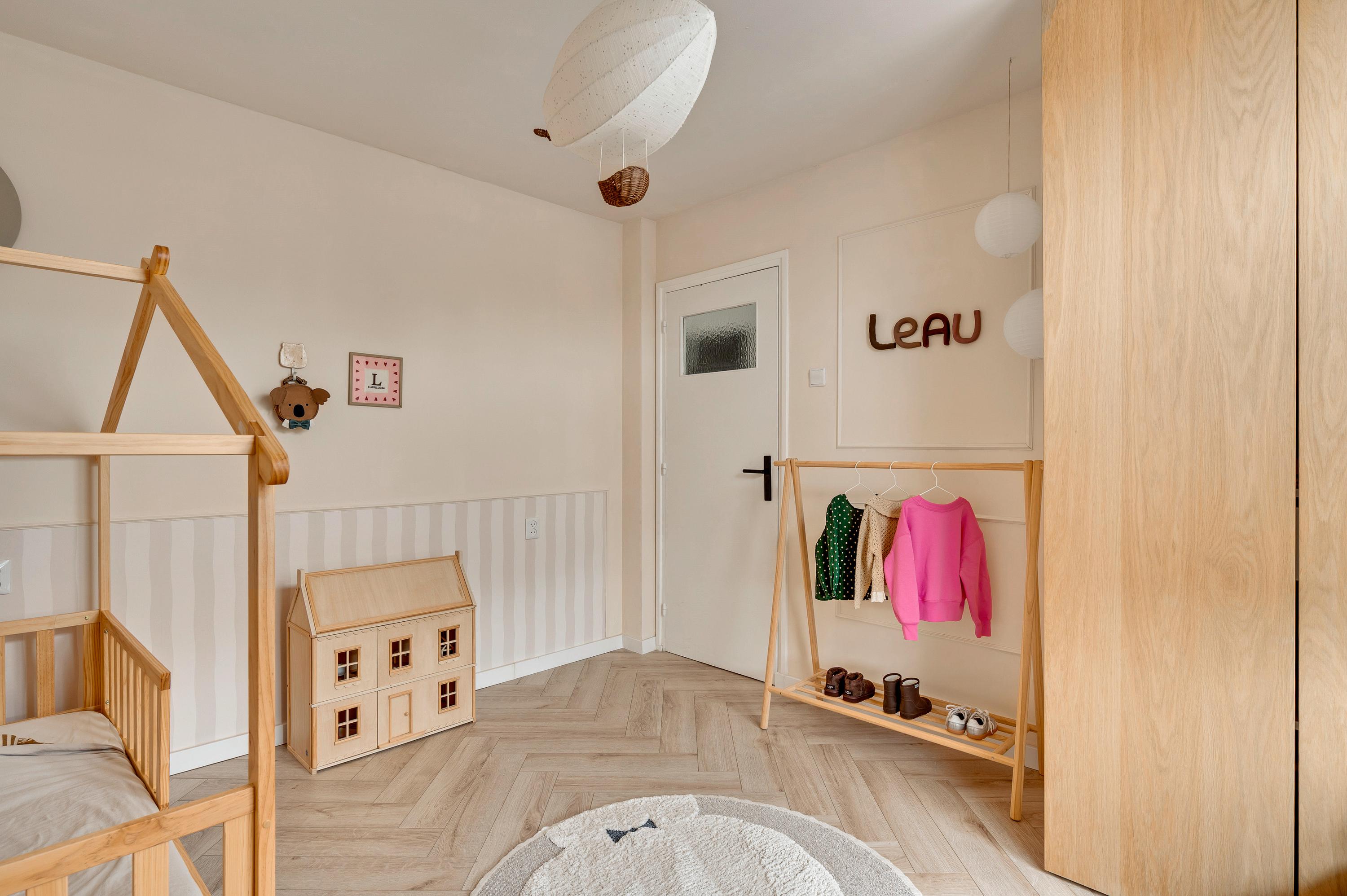 Twee-onder-één-kap te koop: Burg. Donnersstraat 12, Munstergeleen